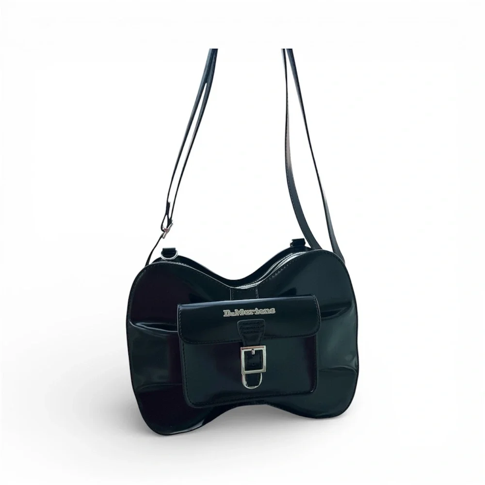 🖤🔥Dr Martens Black Vegan Leather Large Backpack Shoulder Bag Love Bow Crossbody